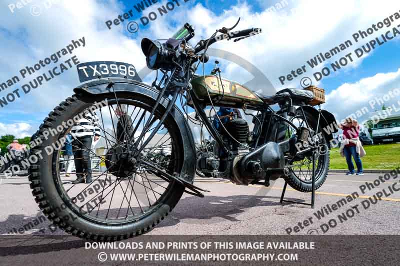 Vintage motorcycle club;eventdigitalimages;no limits trackdays;peter wileman photography;vintage motocycles;vmcc banbury run photographs
